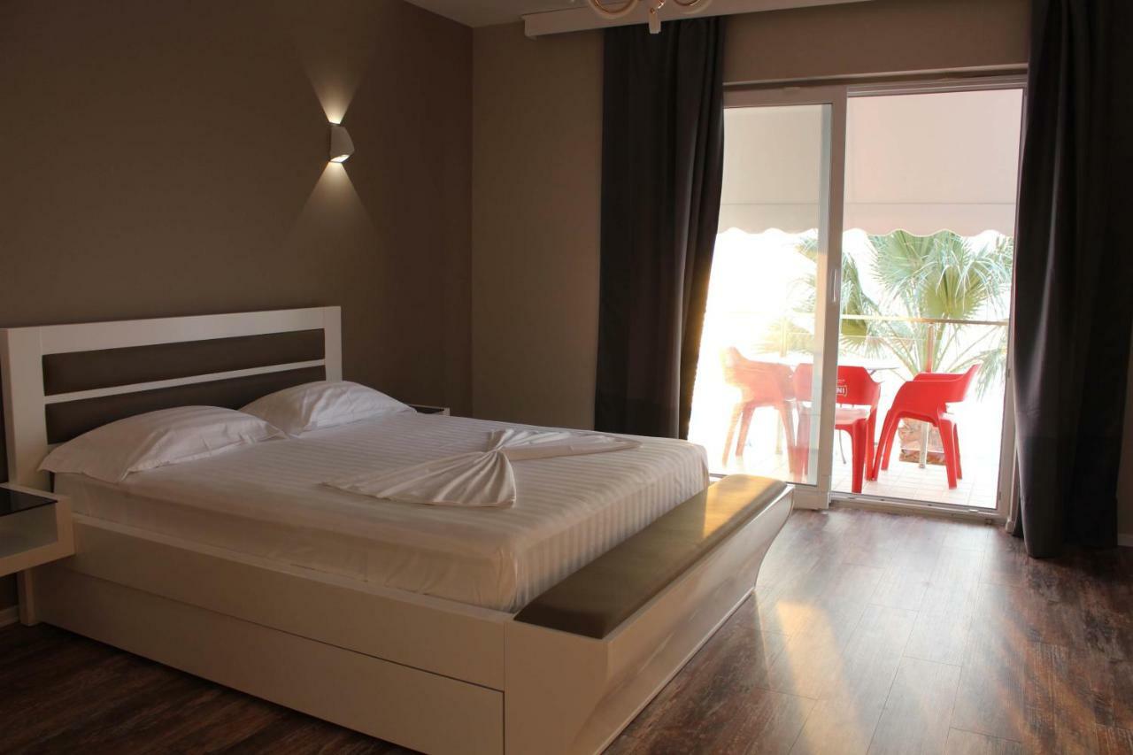 Palmanova Beach Mardok Vlorë Eksteriør bilde